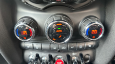 MINI Hatchback 2.0 Cooper S Sport II 3dr Auto Petrol Hatchback